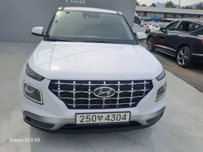 Hyundai Venue