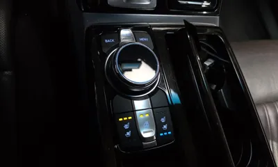 Genesis EQ900