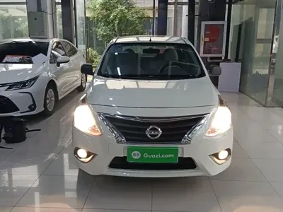 Nissan Sunny
