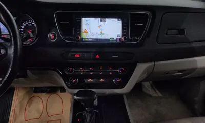 Kia Canival