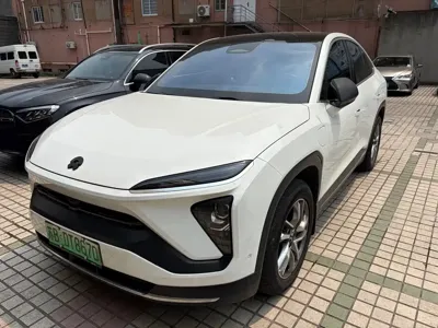 Nio EC6