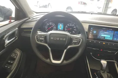 Roewe i5