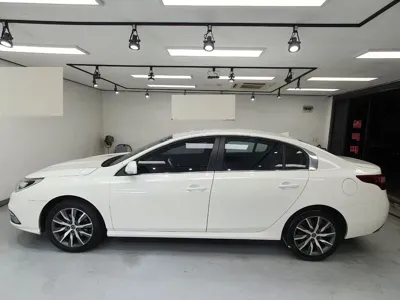 Renault-KoreaSamsung SM5