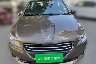 Peugeot 301