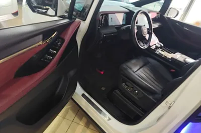 GAC Trumpchi E9