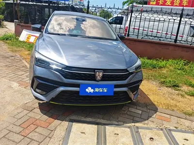 Roewe i5