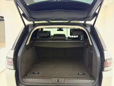 Land Rover Sport