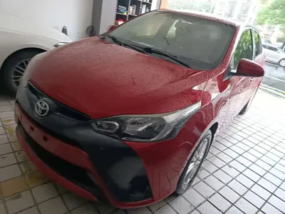 Toyota Yaris L