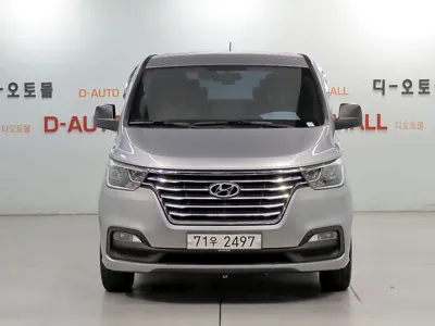 Hyundai Starex