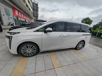 GAC Motor 传祺E8 PHEV