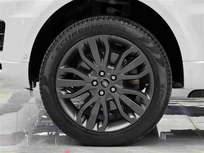 Land Rover Sport