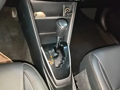 Toyota Yaris L