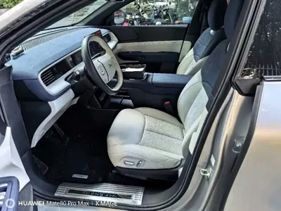 Xpeng G6