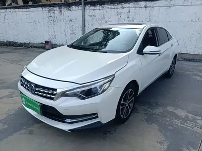 Venucia D60