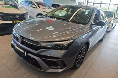Roewe i5