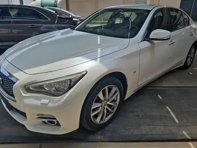 Infiniti Q50L