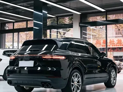 Porsche Cayenne Hybrid