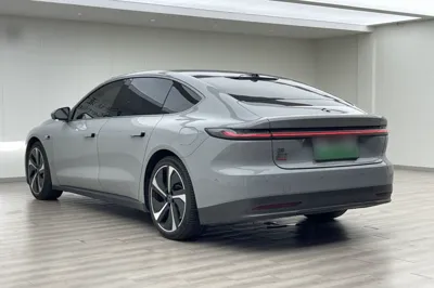 Nio ET7