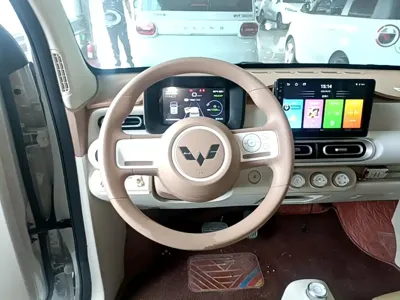 Wuling MINIEV