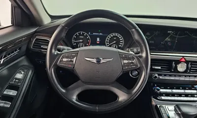 Genesis EQ900
