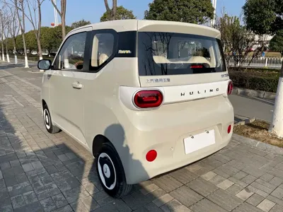 Wuling MINIEV