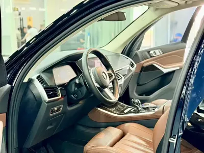 BMW X5 (Import)