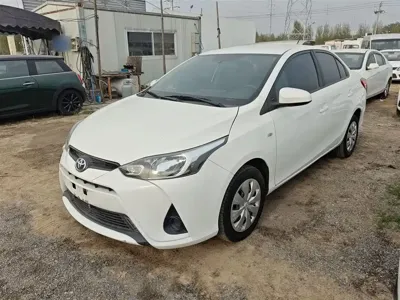 Toyota Yaris L