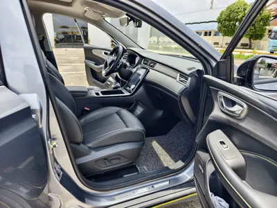 Roewe RX5