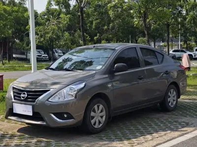 Nissan Sunny
