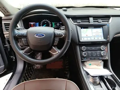 Ford Taurus