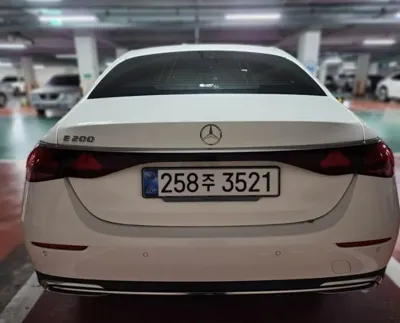 Mercedes-Benz E-Class