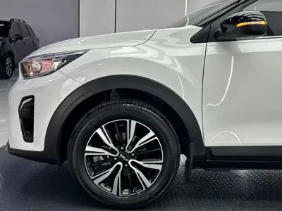 Kia KX1