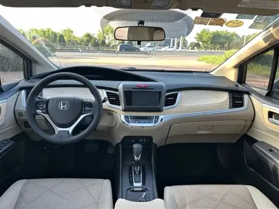 Honda Jade