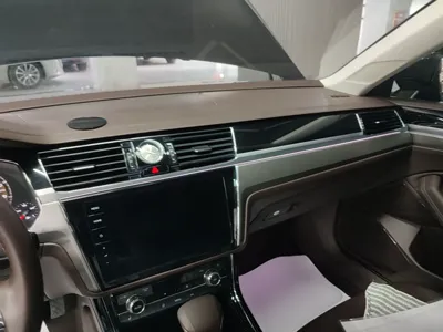 Volkswagen Phideon