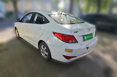 Hyundai Verna (older generation)