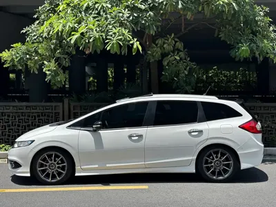 Honda Jade