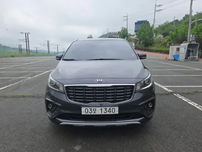 Kia Canival