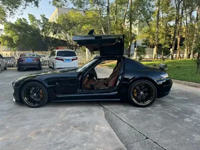 Mercedes-Benz SLS AMG