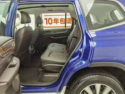Roewe RX8