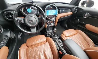 MINI Cooper Convertible
