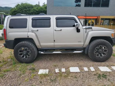 Hummer H3