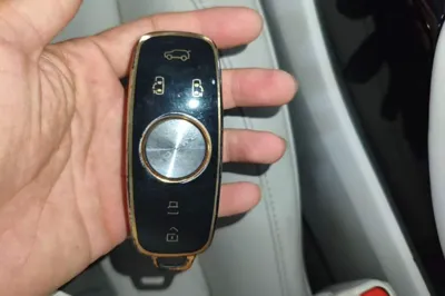Roewe iMAX8