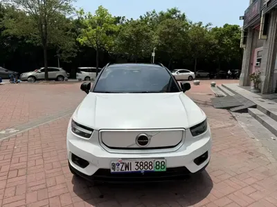 Volvo XC40 NEV