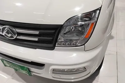 SAIC MAXUS Xintu V80