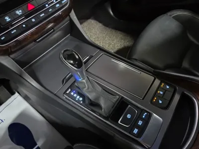Hyundai Aslan