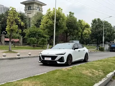 Changan UNI-V