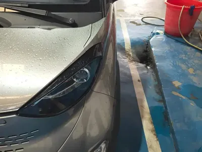 Baojun E100