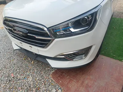 Zotye T300