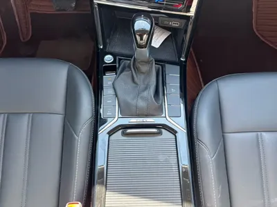 Volkswagen 帕萨特插电混动