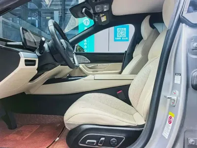 Xpeng P7